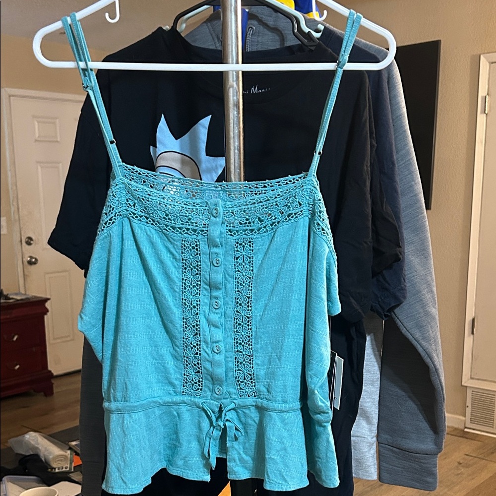 O'Neill Teal Lace Button Camisole